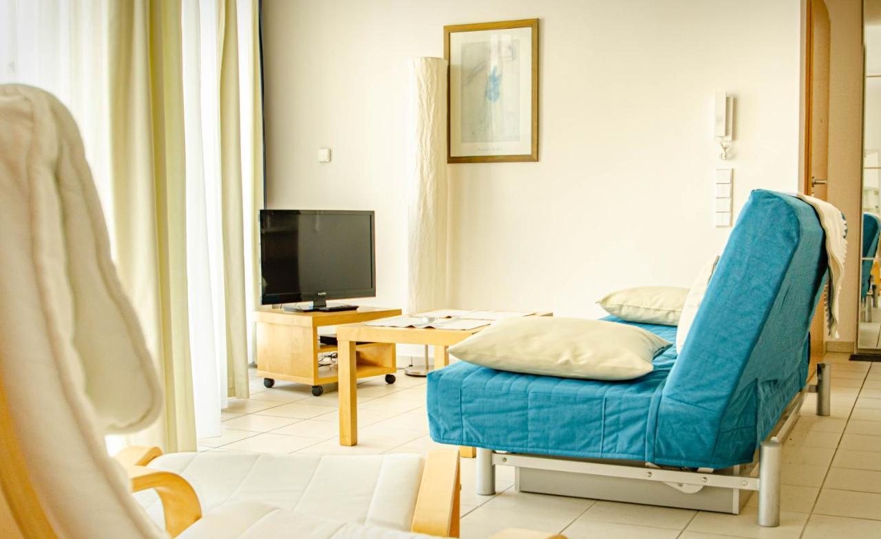 Boarding-Potsdam Aparthotel Exteriör bild